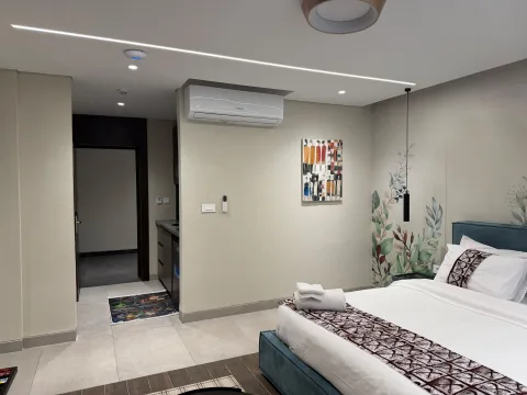 Studio 202 de The Stay : la chambre avec lit double