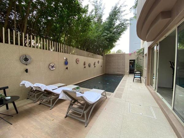 Piscine Roots Hotel - Image 9